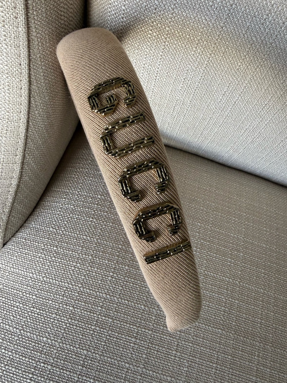 Custom Gucci Logo Padded Headband Beige Gold Statement Hair Accessory - Picture 2 of 6